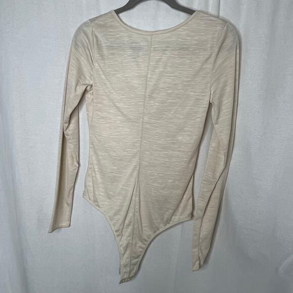 Victoria’s Secret Adore Me Havyn Bodysuit Oatmeal Cream Size Small Scoop Neck - Picture 11 of 13